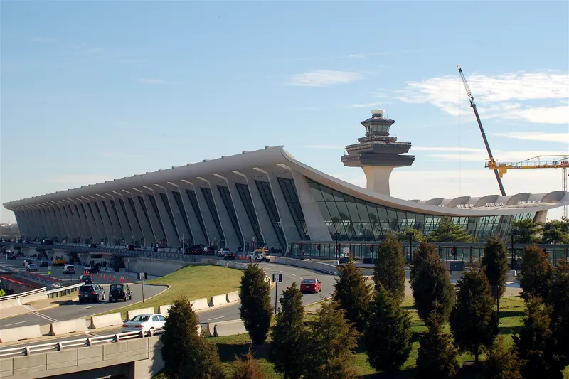 Eero Saarinen's swooping main terminal at Washington Dulles International Airport.